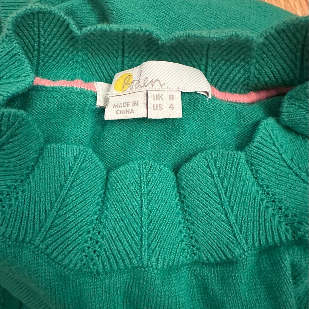 BODEN Hambleden Scallop Edge Sweater in Deep Forest. Size 4 (#2) - Picture 12 of 12